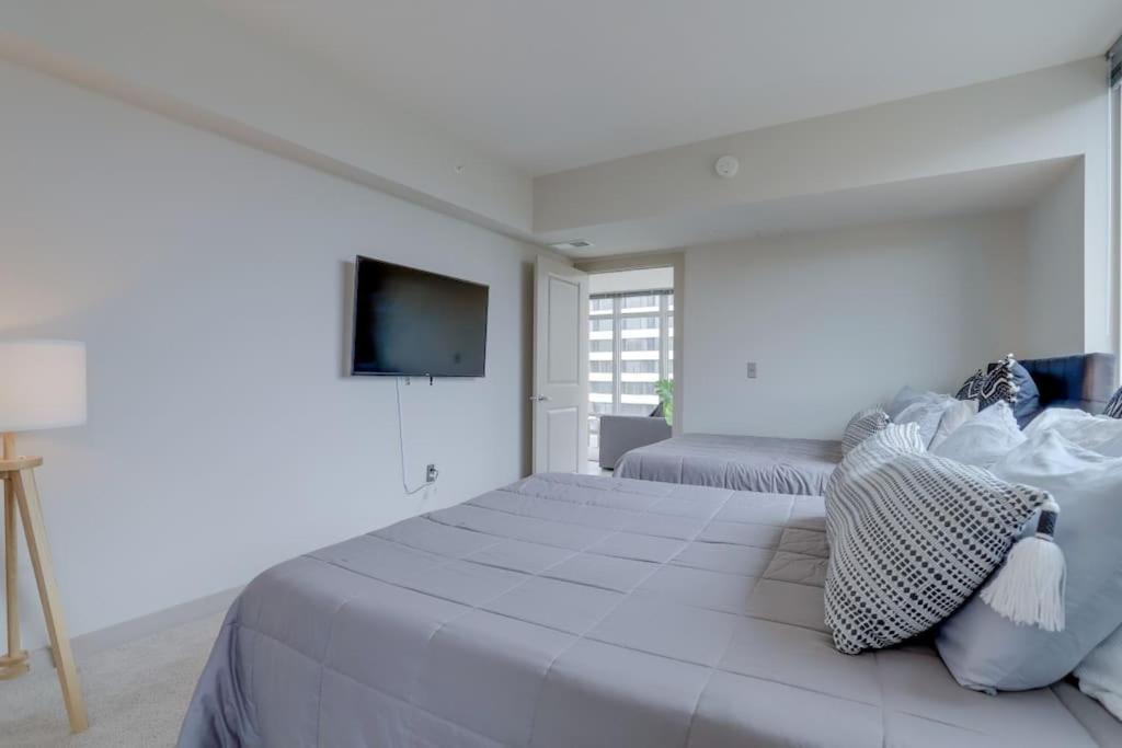 Wonderful 2Br Apartment At Crystal City Арлінгтон Екстер'єр фото